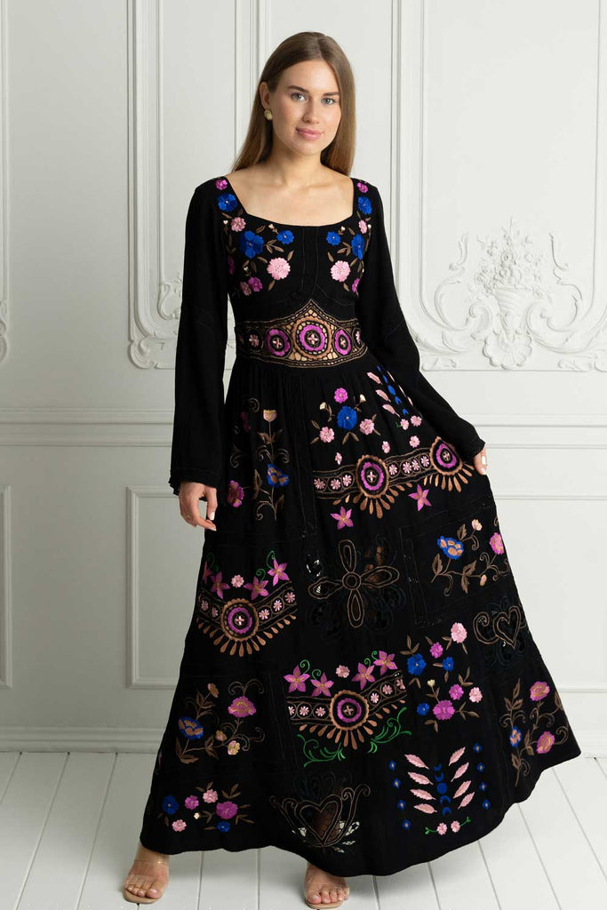 Enchantress Lace Maxi