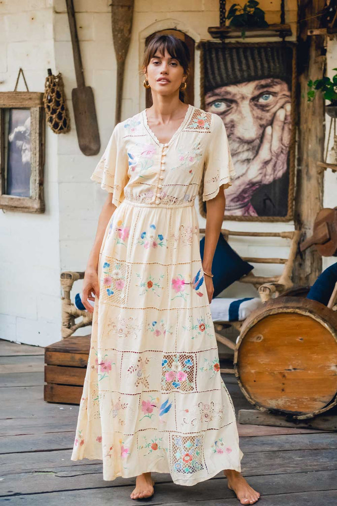 Hummingbird Panel Dress (Vanilla)