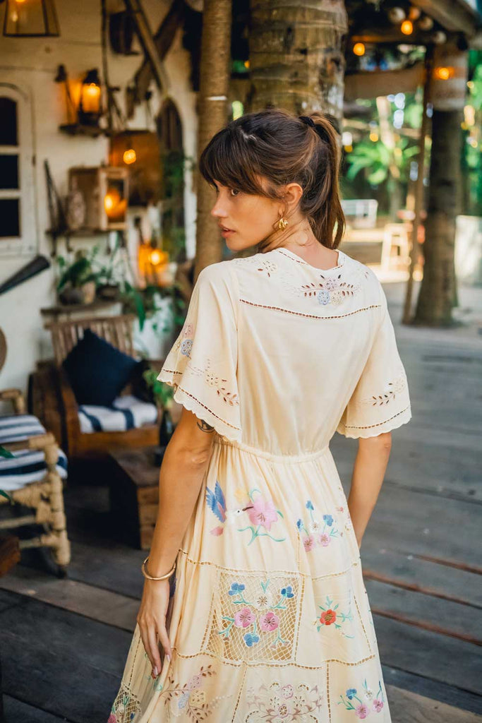 Hummingbird Panel Dress (Vanilla)
