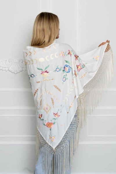 Wanderland Shawl (Ivory)